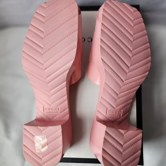 Gucci Women’s Rubber Slide Sandals (GG Embossed), Brand New, Pink, Size 40. - Picture 14 of 16